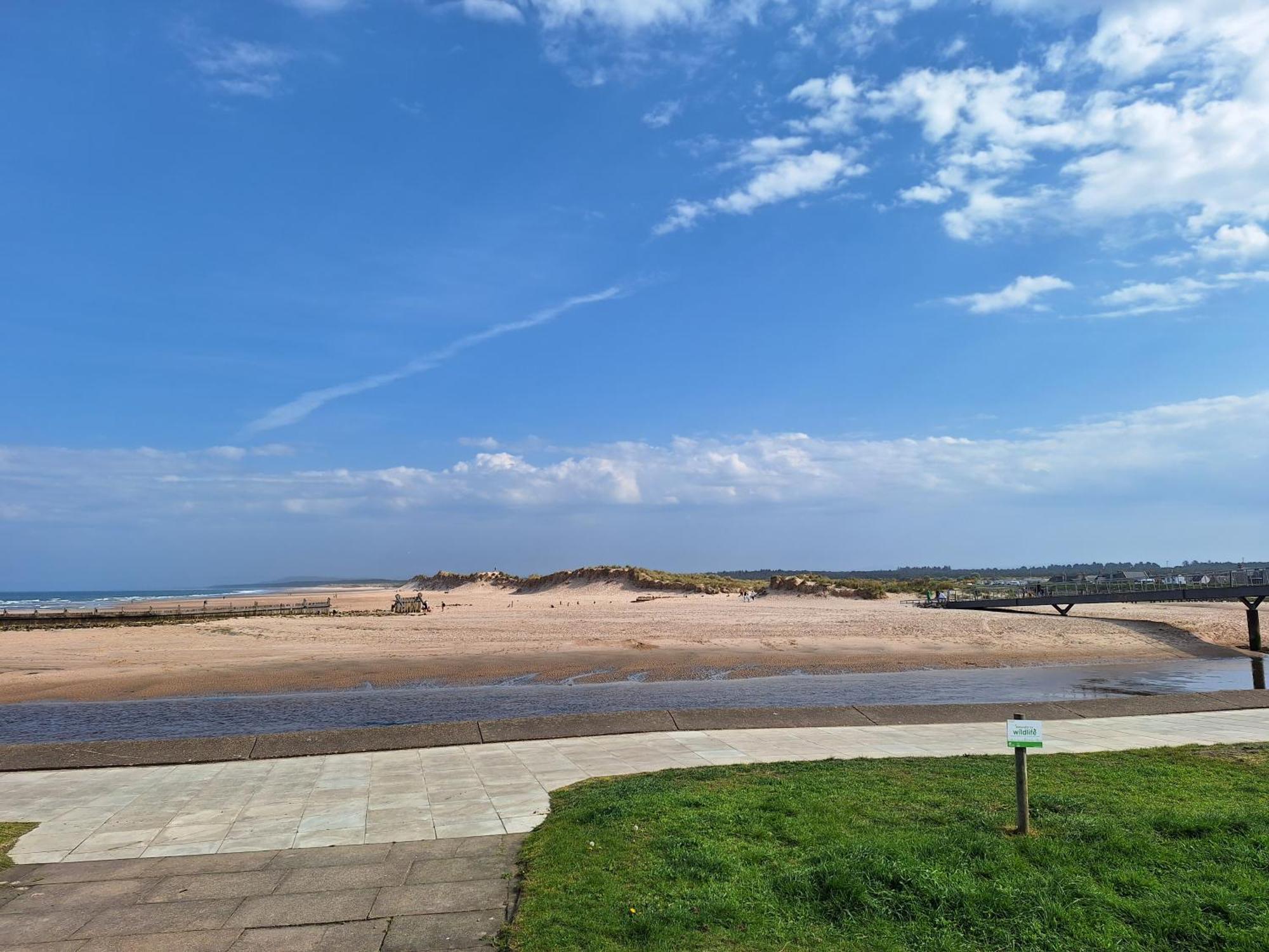 1 Fulmar Road**Next To West Beach And Golf Course 洛西茅斯 外观 照片